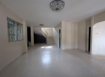 Casa de 4 habitaciones, Guayaquil · Se Vende Casa en Bellavista Baja