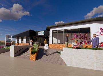 Local comercial · 70m² · 12 Estacionamientos · Plaza Toa: en Venta 6 Locales Modernos | Ubicación Estratégica de Alto Flujo Entre Conocoto y Quito.