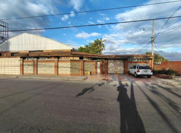 Bodega-Galpón , Ambato · Galpón, Terreno y Casa en La Av Indoamérica Km 7,5 Sector El Pisque