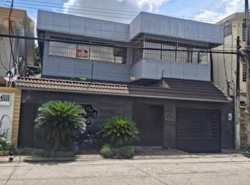 Edificio-Hotel-Fabrica de 8 habitaciones, Guayaquil · En Alquiler Propiedad Corporativa en Kennedy Norte | 400 m² | Uso de Suelo Comercial