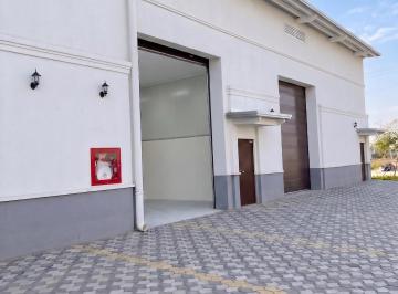 Bodega-Galpón , Guayaquil · Bodega Comercial Premium 116 m² · Almax Plus, Frente a Salas de Reuniones y Amen