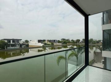 Departamento de 3 habitaciones, Guayaquil · Mocoli Urb. Dubai Departamento Vista Al Río en Venta.