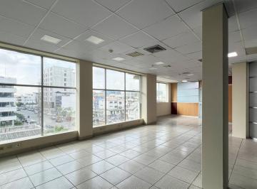 Oficina comercial · 142m² · Kennedy Norte Vendo Oficina de 142 m² con Parqueo