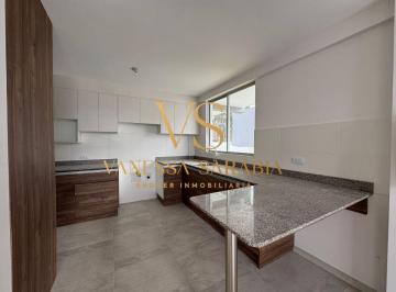 Casa de 3 habitaciones, Quito · Vendo Casa por Estrenar de Oportunidad Calderon Sector Bonanza, Norte de Quito - Ecuador