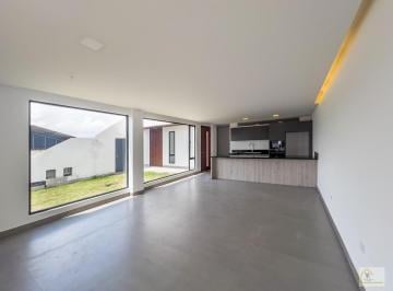 sala, comedor amplio y bien iluminado · Venta Departamento 2 Dorm. con Jardín Sector Hilacril