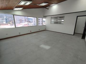 Edificio-Hotel-Fabrica de 24 habitaciones, Quito · J/av. de Los Shyris, Edificio de 720 m² en Arriendo.