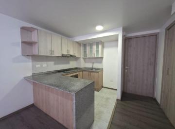 Departamento de 3 habitaciones, Quito · Departamento de 3 Dorm. en Alquiler Sector El Inca