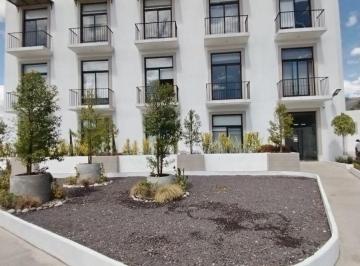 Suite de 1 habitación, Quito · Suite Amoblada Cumbaya Frente a Plaza Moderna Junto a Restaurante Lucia