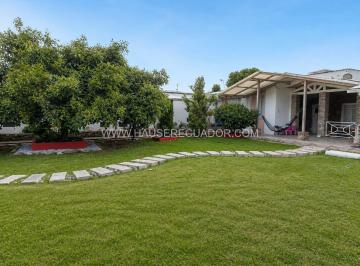 Casa · 160m² · 2 Estacionamientos · Casa de Una Planta en Renta|capelo |urbanización Privada |no Adosada |seguridad 24/7 |4 Dorm.