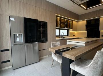 Casa de 4 habitaciones, Guayaquil · Alquilo Casa en Samborondon Km 8, Urbanización Laguna del Sol, 4 Dorm., 487 m²