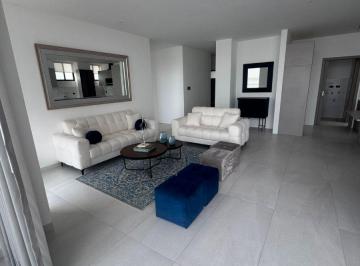 Departamento de 3 habitaciones, Guayaquil · Departamento de 167 m² con 3 Dorm. en Venta en Mocoli Estrene