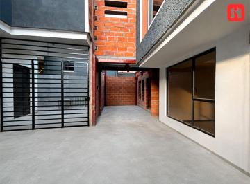 Casa de 5 habitaciones, Cuenca · Vendo Casa Rentera en Cuenca Sector Basílica (Cc4123)