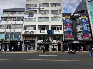 Local comercial , Ambato · Se Venden Dos Almacenes en Planta Baja y Dos Pisos de Oficinas