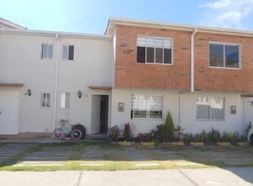 Casa de 3 habitaciones, Quito · Casa en Venta Pomasqui Conjunto Palermo