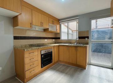 Casa de 3 habitaciones, Quito · Casa en Venta Pomasqui Conjunto Palermo