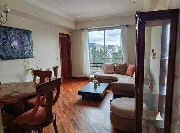 Suite · 52m² · 1 Habitación · 1 Estacionamiento · Gaspar de Villarroel, Hermosa Suite Amoblada, 52 m²