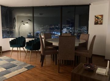 Departamento de 3 habitaciones, Quito · Departamento Totalmente Amoblado de 95 m² con 3 Dorm. en Alquiler en El Batán