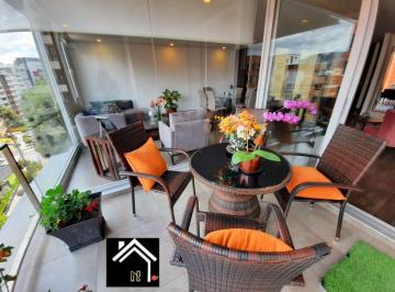 Departamento de 3 habitaciones, Quito · Espectacular Departamento 3 Habitaciones/ Balcon Privado/ Bosmediano