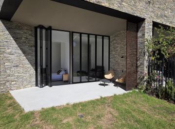 Departamento · 102m² · 2 Habitaciones · 1 Estacionamiento · Departamento en Cumbayá Renta