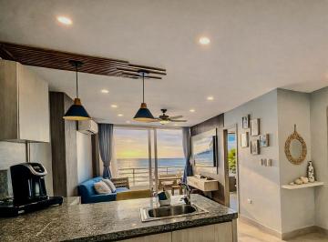 Departamento de 2 habitaciones, Playas · Venta de Departamento Amoblado Frente Al Mar en Ocean Club