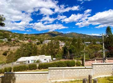 Terreno / Lote · 1310m² · Terreno Bifamiliar en Tumbaco