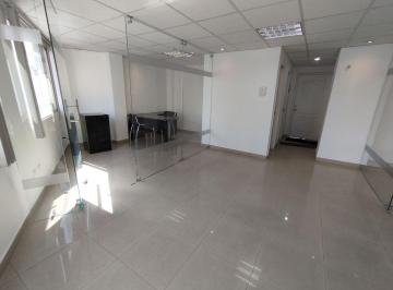 Oficina comercial , Quito · J/la Pradera, Oficina Semi Amoblada de 85 m² en Arriendo