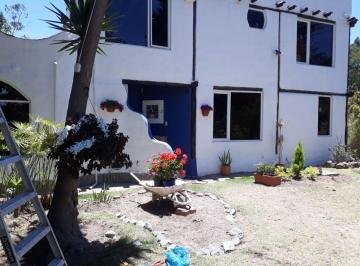 Casa de 3 habitaciones, Quito · Vendo Casa Estilo Campestre La Cerámica