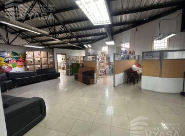Bodega-Galpón · 920m² · Comite del Pueblo, Sobre La Eloy Alfaro, Galpon en Renta de 920 m² de Construcción
