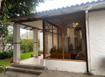 Casa · 327ha · 4 Habitaciones · 3 Estacionamientos · Venta Casa Grande Una Sola Planta 4 Dorm., Sector La Pampa