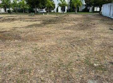 Terreno / Lote , Guayaquil · Venta Terreno Al Canal Urb. Aires de Batan