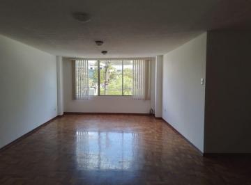 Departamento de 4 habitaciones, Quito · Vendo Departamento 4d. Ave La Prensa y Edmundo Carvajal