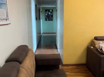 Departamento de 2 habitaciones, Quito · Apartamento de 2 Habitaciones + Estudio, 100 m², 3er Piso Muy Iluminado – Av El