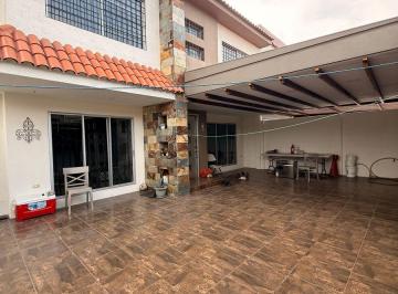 Casa en Venta de 3 habitaciones Samborondón · Casa en Venta Entrerios