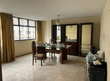 Departamento de 2 habitaciones, Guayaquil · Se Vende Departamento Amplio en Pleno Centro de Guayaquil Para Inversionistas