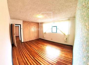Departamento de 4 habitaciones, Riobamba · Arriendo Departamento en Riobamba