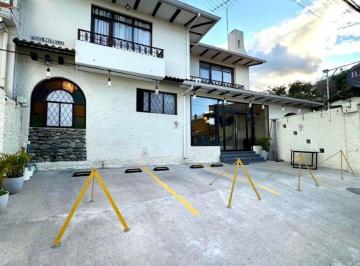 Local comercial , Cuenca · Local Comercial en Renta | Sector Remigio Crespo | 140 m² | 4 Parqueaderos.