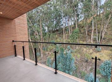 Departamento de 2 habitaciones, Cuenca · Departamento en Alquiler Sector Av Primero de Mayo