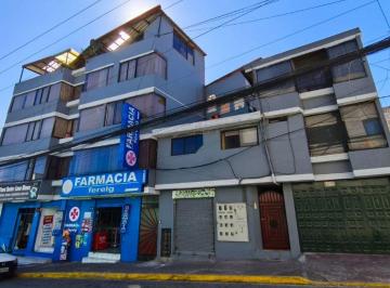 Casa de 19 habitaciones, Quito · Venta de Casa Rentera El Condado