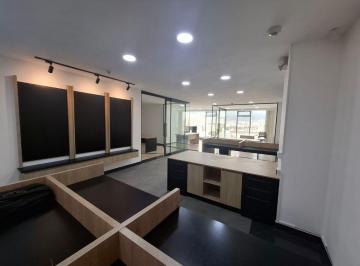 Oficina comercial , Quito · Oficina de Alquiler en El 1492, en La 12 de Octubre