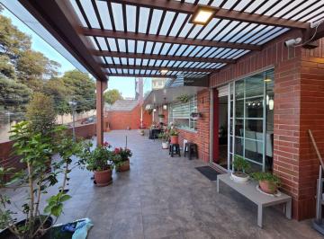 Departamento de 3 habitaciones, Quito · Departamento 3 Dorm. y Estudio con Patio Privado Bbq, 3 Parqueaderos en Granda Centeno.