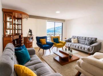 Departamento · 140m² · 3 Habitaciones · 2 Estacionamientos · Departamento Amoblado en San Juan Alto de Cumbaya