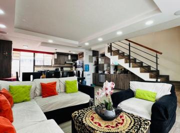 Casa de 3 habitaciones, Quito · Casa de Venta San Isidro del Inca