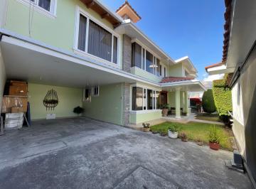 Casa de 5 habitaciones, Ibarra · Casa en Venta Sector La Quinta