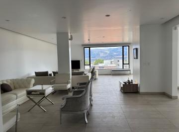 Departamento · 3 Habitaciones · 3 Estacionamientos · Mjc Arriendo Hermoso PH en Cumbaya