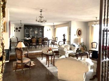 Casa de 4 habitaciones, Quito · Venta Sector Jipijapa Casa Tres Pisos
