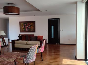 Departamento de 3 habitaciones, Quito · Departamento de 170 m² Amoblado con 3 Dorm. en Alquiler en Cumbayá