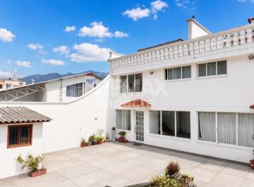 Casa de 3 habitaciones, Quito · Casa en Mini - Conjunto en Renta | Ponceano Bajo - Sector Estadio de Liga