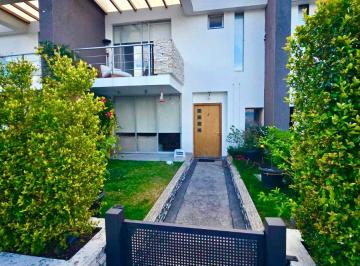 Casa de 3 habitaciones, Quito · Casa en Renta en San Juan Alto de Cumbayá