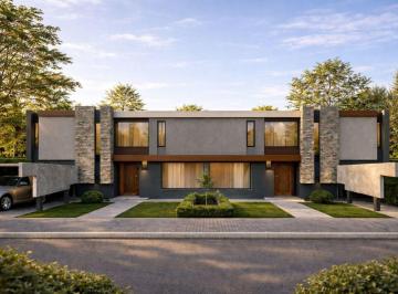 Casa de 3 habitaciones, Quito · Se Venden Casas por Estrenar Puembo