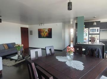 Departamento · 103m² · 2 Habitaciones · 2 Estacionamientos · Venta Lindo Departamento Los Laureles Monteserrin